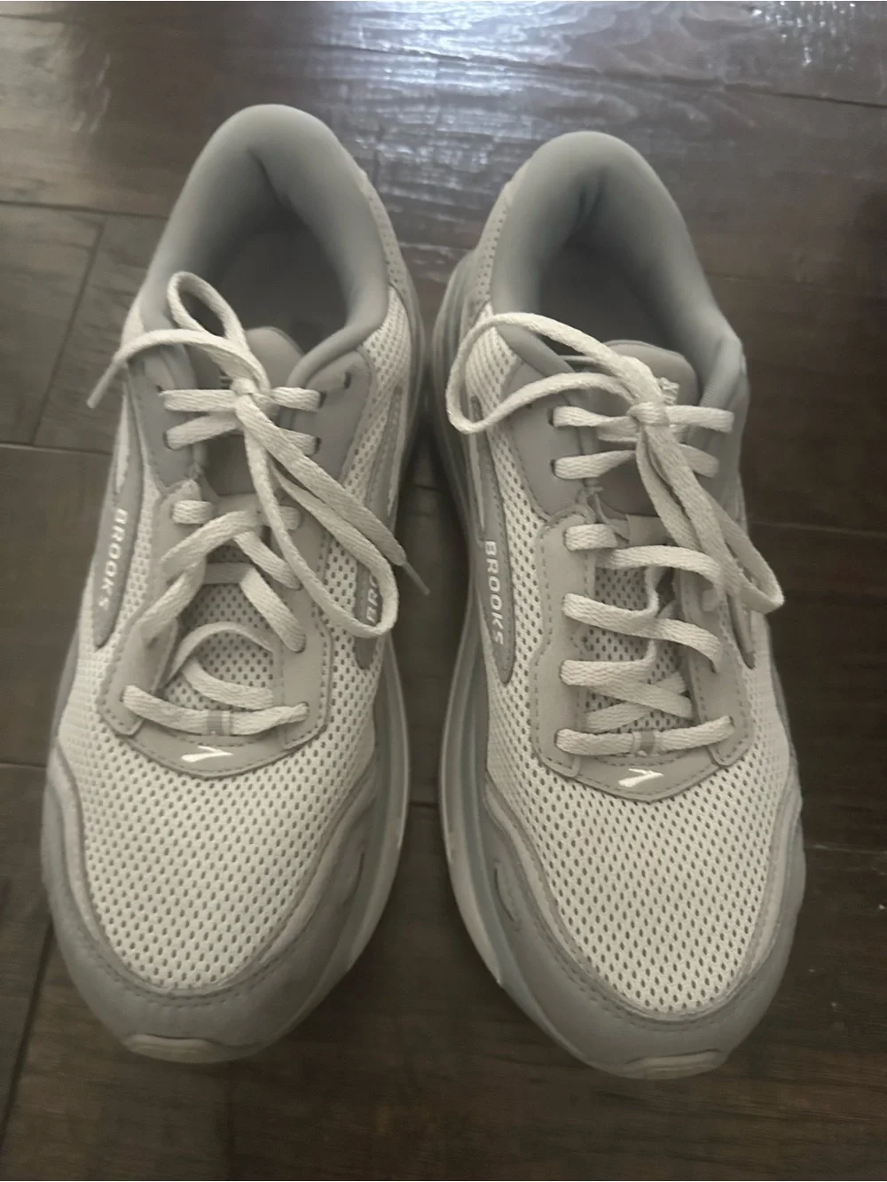 New Brooks Ghost Max SE Men’s Size 9D Grey Running Shoes
